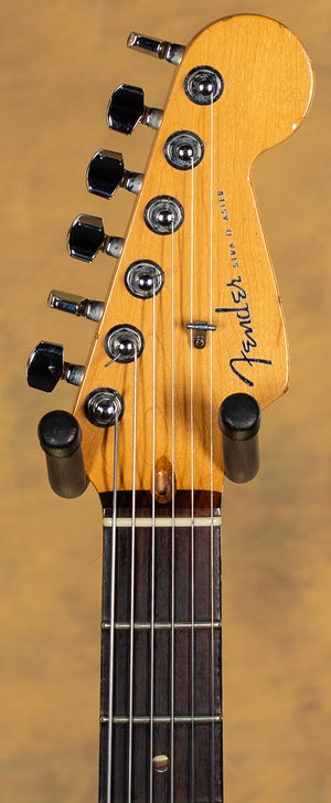 1998 Fender American Deluxe Stratocaster 3 Tone Sunburst