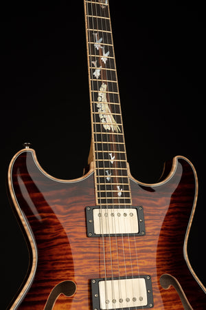 Knaggs Influence Creation Sheyenne Aged Scotch to Fire to Black - gloss - Dark Horse Flyer
