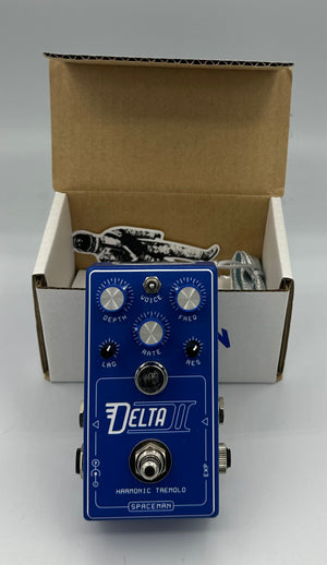 Spaceman Delta II Harmonix Tremolo