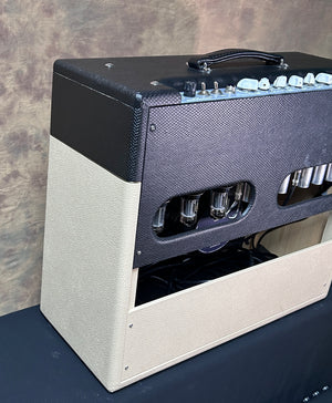 Victoria Silver Sonic 1x12