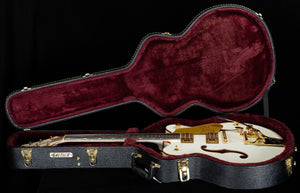 Gretsch G6636T Players Edition Falcon Center Block Double-Cut with String-Thru Bigsby Filter'Tron Pickups White (895)