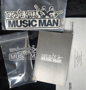 Ernie Ball Music Man StingRay Special 5 H Cherry Punch (568)