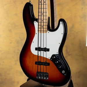 2020 Fender Player Jazz Bass Maple Fingerboard 3 Color Sunburst