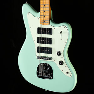 Fender Noventa Jazzmaster Maple Fingerboard Surf Green