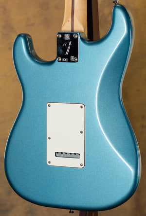 2022 Fender Player Stratocaster Tidepool Maple