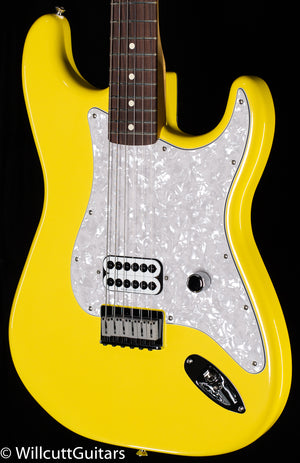 Fender limited Edition Tom Delonge Stratocaster, Rosewood Fingerboard, Graffiti Yellow (199)