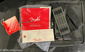Fender limited Edition Tom Delonge Stratocaster, Rosewood Fingerboard, Graffiti Yellow (199)