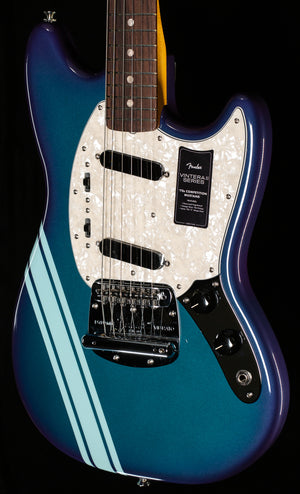 Fender Vintera II '70s Competition Mustang, Rosewood Fingerboard, Competition Burgundy (025)