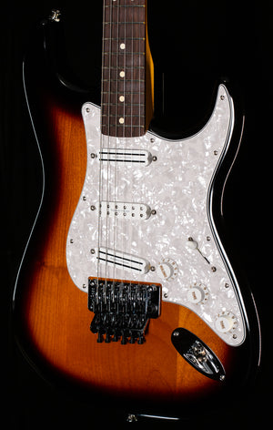 Fender Dave Murray Stratocaster, Rosewood Fingerboard, 2-Color Sunburst (199)