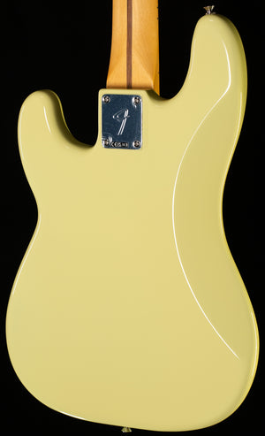 Fender Player II Precision Bass Maple Fingerboard Hialeah Yellow (748)