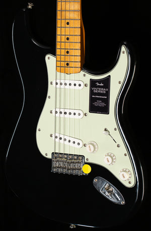 Fender Vintera II Road Worn '60s Stratocaster Maple Fingerboard Black (160)