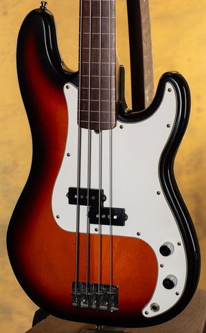 1995 Fender American Standard Precision Bass Fretless Sunburst