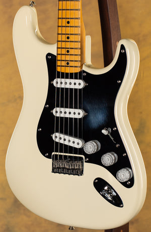 2022 Fender Nile Rodgers Signature Hitmaker Stratocaster