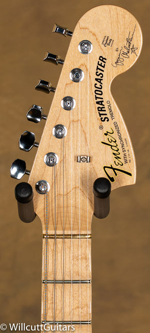 Fender Custom Shop Yngwie Malmsteen Signature Stratocaster, Scalloped Maple Fingerboard, Vintage White