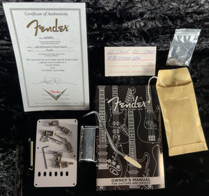 2005 Fender Custom Shop LTD 1966 Stratocaster Closet Classic Firemist Silver