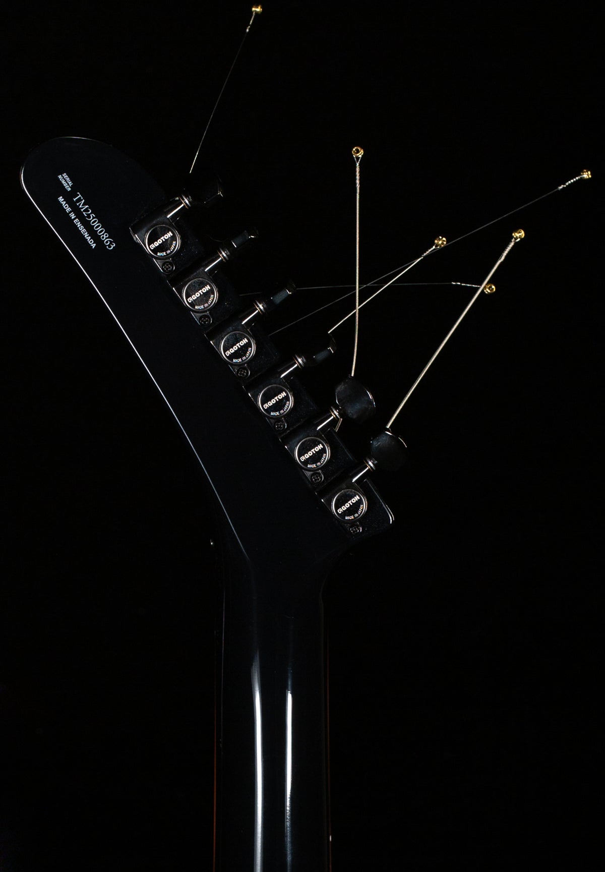 Fender Tom Morello Arm The Homeless Rosewood Fingerboard Blue Ice Metallic (863)