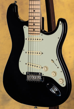 2019 Fender American Pro Stratocaster Black