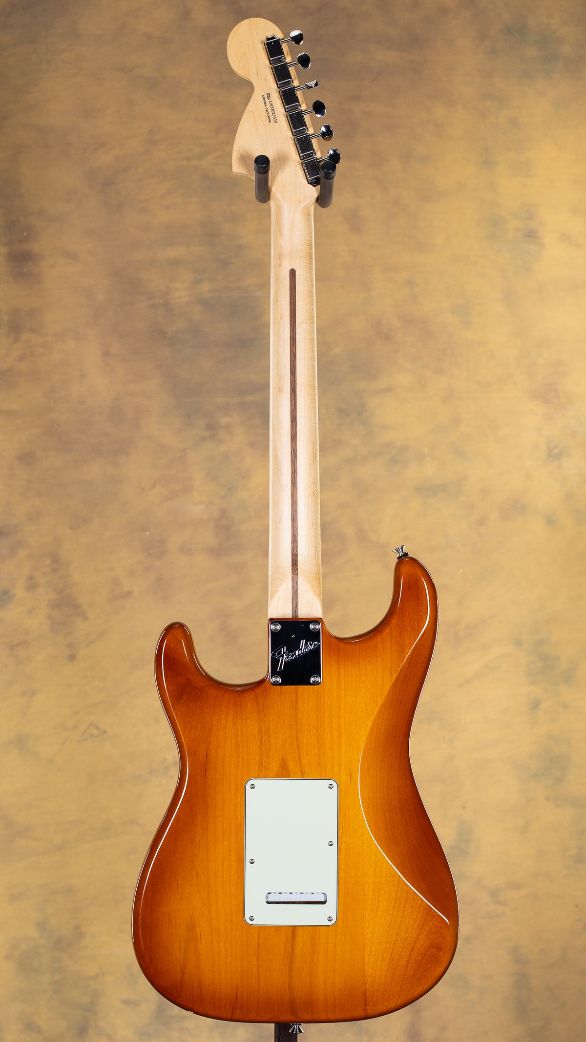 2022 Fender American Performer Stratocaster Rosewood Fingerboard Honey Burst