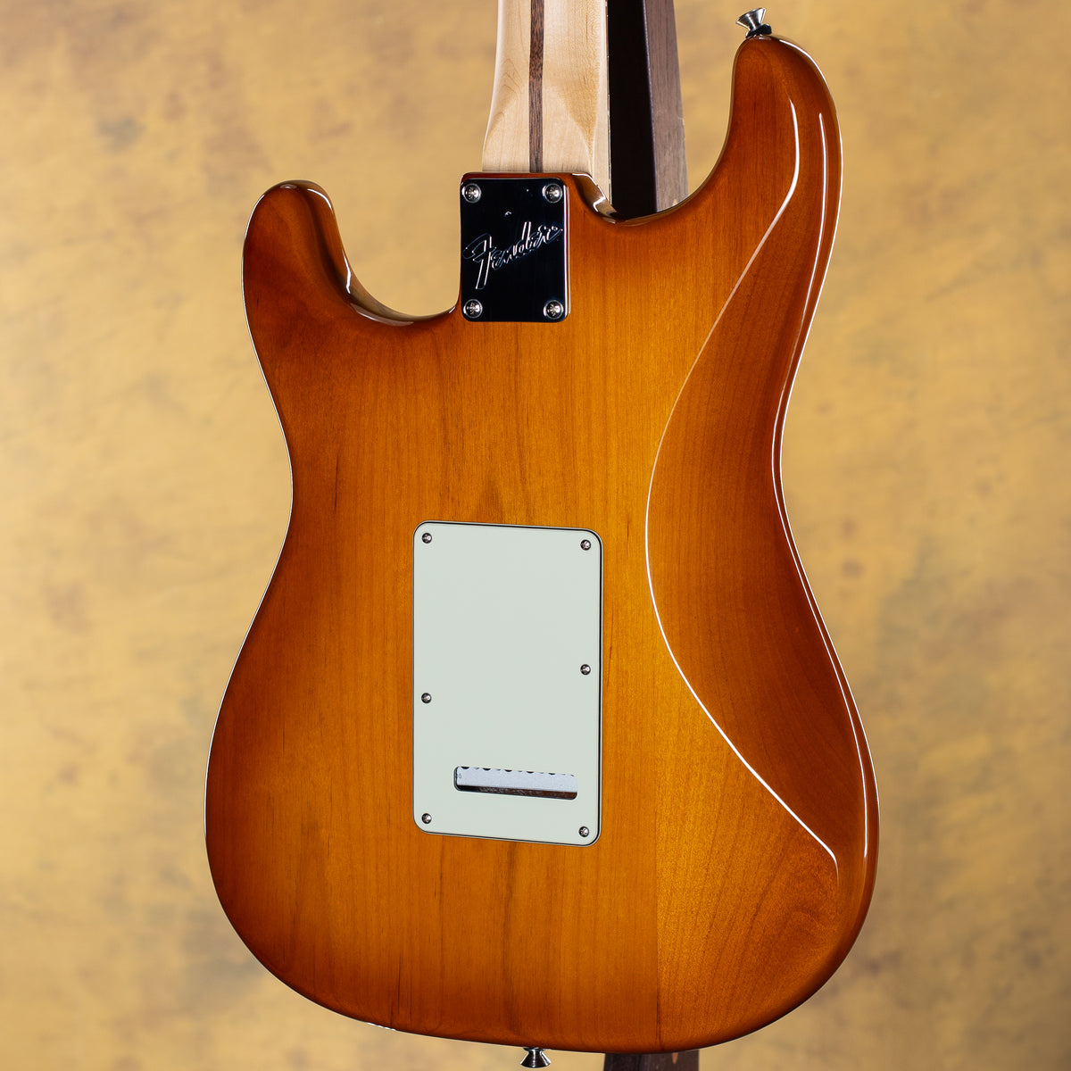 2022 Fender American Performer Stratocaster Rosewood Fingerboard Honey Burst