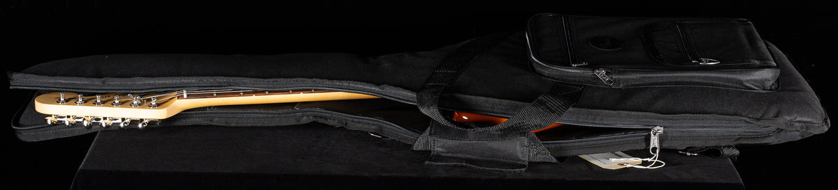 2022 Fender American Performer Stratocaster Rosewood Fingerboard Honey Burst