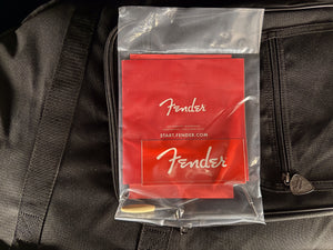 2022 Fender American Performer Stratocaster Rosewood Fingerboard Honey Burst