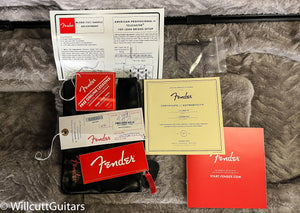 Fender American Professional II Telecaster Deluxe Maple Fingerboard Mystic Surf Green (374)