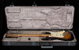 Fender American Professional II Stratocaster Roasted Maple Neck 2 Color Sunburst (540)