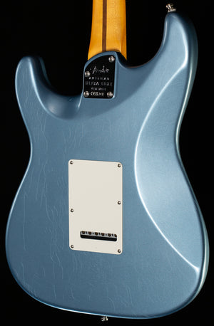 Fender American Ultra Luxe Vintage '60s Stratocaster Rosewood Fingerboard Ice Blue Metallic (752)