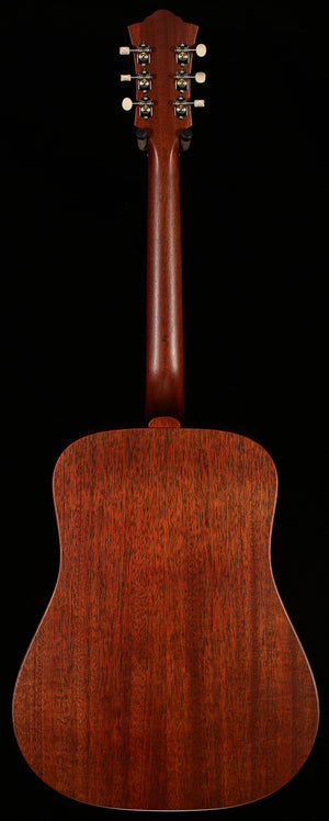 Guild D-20 Natural (028)