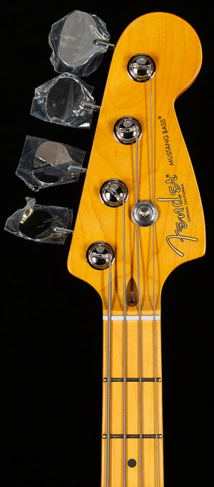 Fender American Professional Classic Mustang Bass Maple Fingerboard Faded Dakota Red (851)