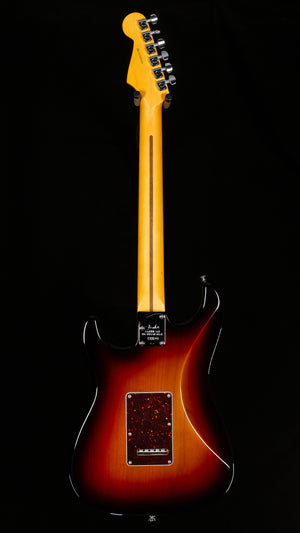 Fender American Professional Stratocaster HSS 3-Color Sunburst (538)
