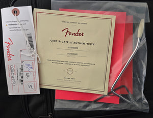 Fender Limited Edition American Professional Classic Stratocaster Silent System Candy Apple Red (561)