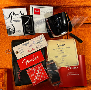 Fender American Vintage II 1966 Jazz Bass Rosewood Fingerboard Sea Foam Green (843)