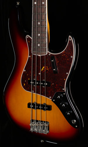 Fender American Vintage II 1966 Jazz Bass Rosewood Fingerboard 3-Color Sunburst (898)