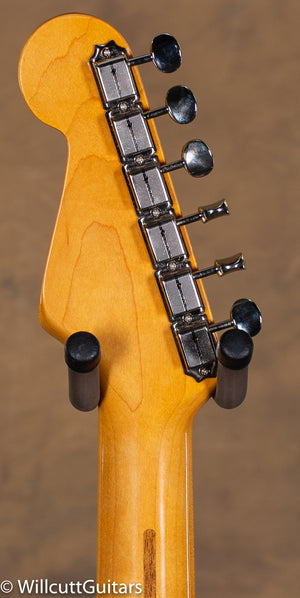 Fender Stories Collection Eric Johnson 1954 "Virginia" Stratocaster 2 Tone Sunburst