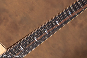 Taylor 812 Grand Concert USED