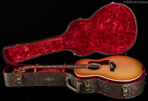 Taylor 818e V-Class (104)