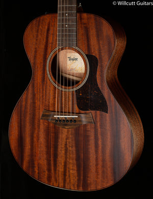 Taylor AD22e American Dream Grand Concert Sapele/Mahogany (037)
