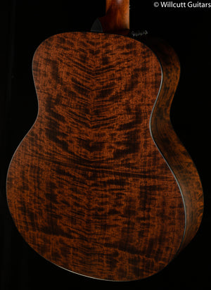 Taylor 326ce Grand Symphony Urban Ash Shaded Edge Burst