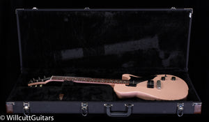 Knaggs Kenai J P2 Shell Pink Gloss Relic (596)