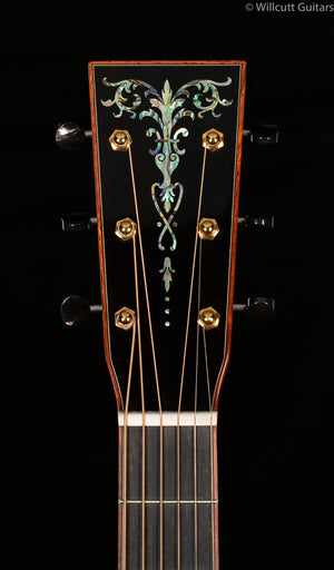 Martin Custom SFG GP14F, Cutaway, Claro Walnut