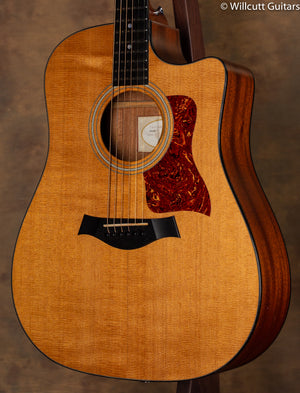 Taylor 2002 310ce USED