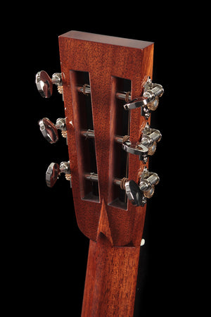 Collings 01 12-Fret Mahogany (014)