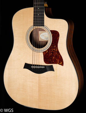 Taylor 210ce Plus (497)