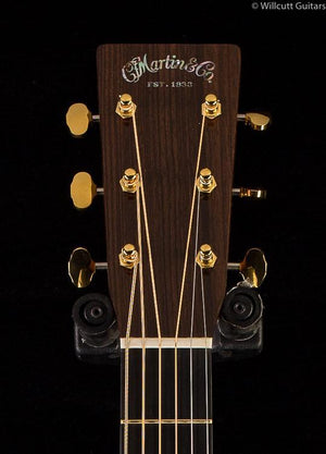 Martin D-18 Modern Deluxe (988)