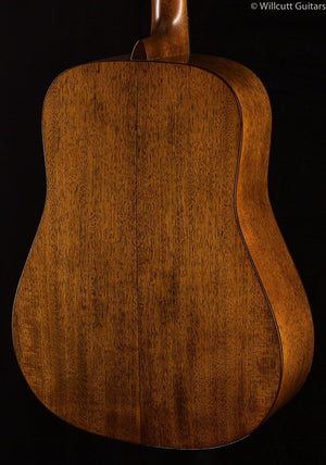 Martin D-18 Modern Deluxe (849)