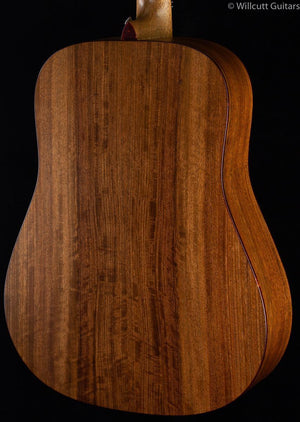 Martin D-16E Burst