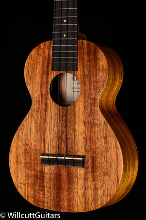 Kamaka HF-2 Concert with Case (092)