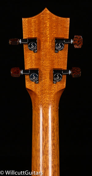 Kamaka HF-4 Baritone Ukulele with Case (096)