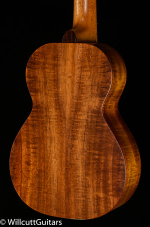 Kamaka HF-DI Ukulele Concert Deluxe Slotted Head with Case (101)